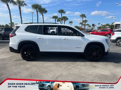 New 2026 GMC Acadia Elevation w/ Black Edition image 5
