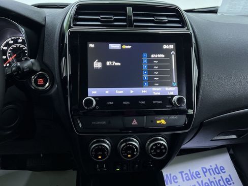 Used 2021 Mitsubishi Outlander Sport SE FWD image 21