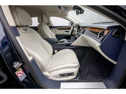 Certified 2023 Bentley Flying Spur V8