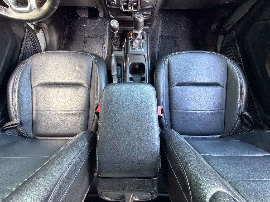Used 2023 Jeep Wrangler Unlimited Sahara w/ Cold Weather Group AWD/4WD image 50
