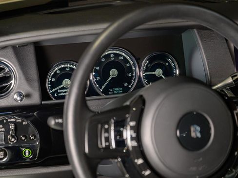 Used 2019 Rolls-Royce Cullinan image 52