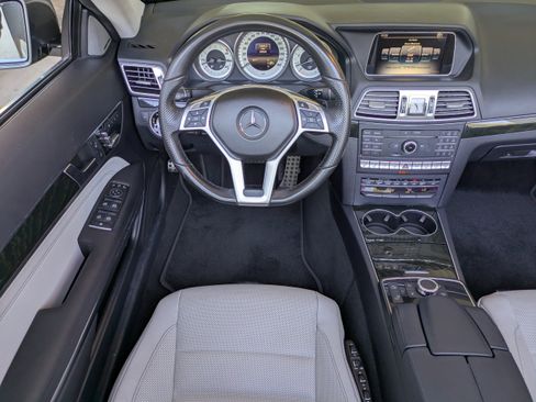 Used 2017 Mercedes-Benz E 400 Cabriolet image 15