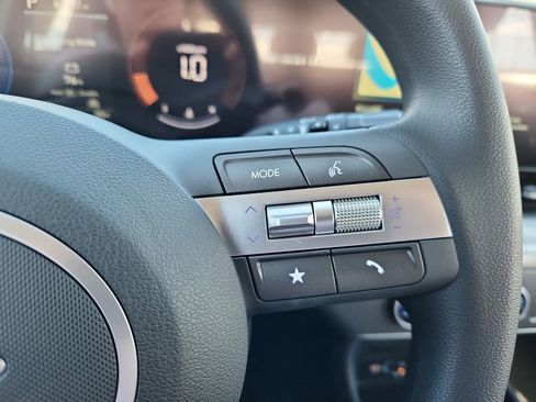 New 2026 Hyundai Kona SE AWD/4WD image 15