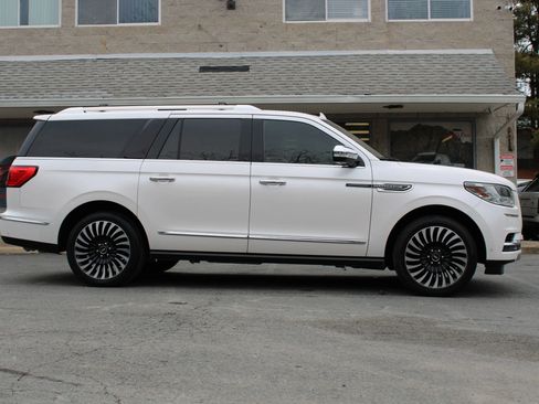 Used 2018 Lincoln Navigator L Black Label w/ Cargo Package image 25