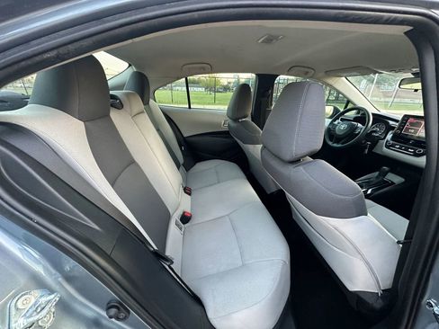 Used 2021 Toyota Corolla LE image 20