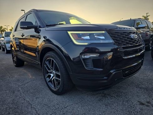Used 2019 Ford Explorer Sport w/ Equipment Group 401A image 2