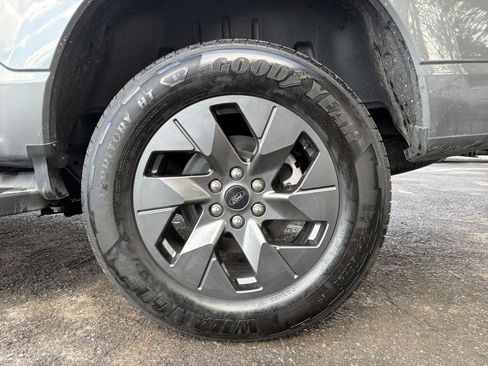 Used 2024 Ford F150 Lightning Lariat image 37