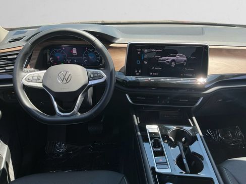 Used 2026 Volkswagen Atlas SE AWD/4WD image 10