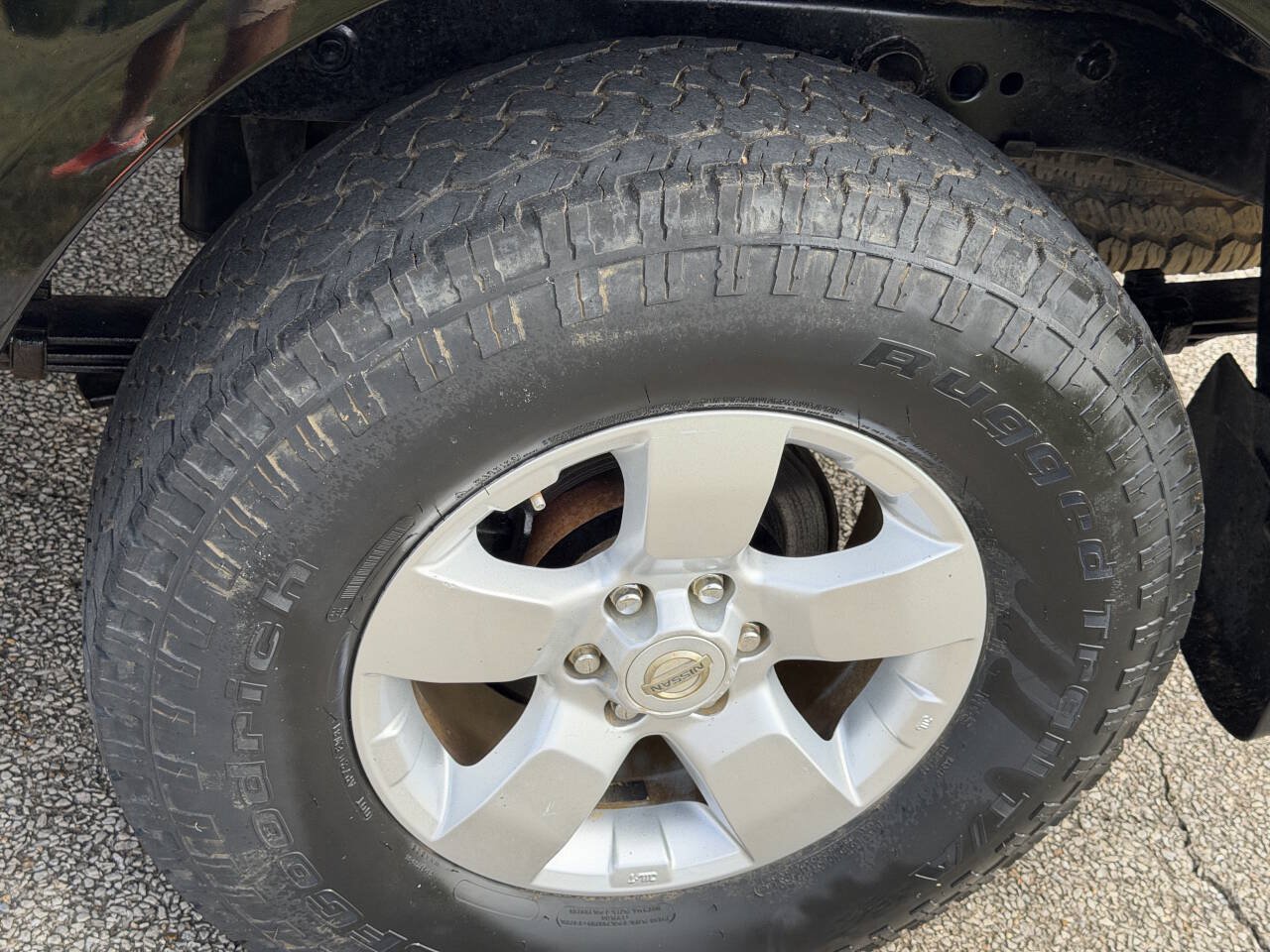 Used 2012 Nissan Frontier SV AWD/4WD image 29