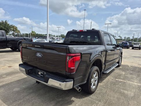 Used 2024 Ford F150 XLT w/ Mobile Office Package RWD image 10