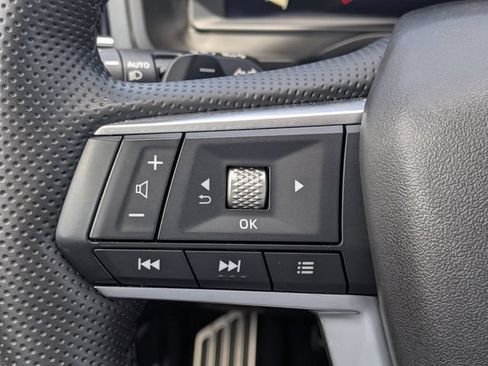 Used 2025 Mitsubishi Outlander SEL AWD/4WD image 28