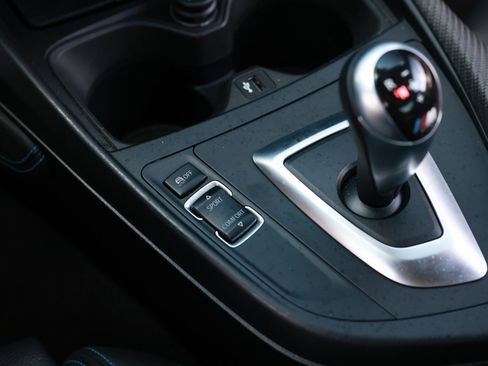 Used 2017 BMW M2 image 43