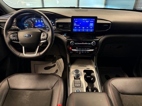 Used 2022 Ford Explorer ST-Line w/ Class IV Trailer Tow Package image 9