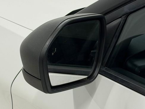 Used 2023 Ford Explorer XLT w/ Equipment Group 202A image 36