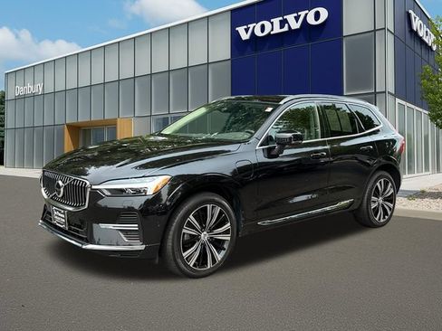 Certified 2023 Volvo XC60 T8 Plus w/ Climate Package AWD/4WD image 1
