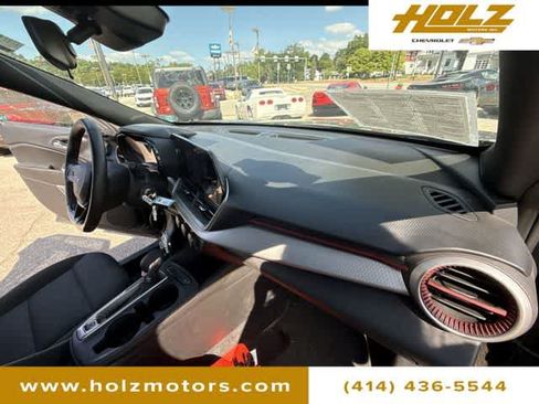 Certified 2024 Chevrolet Trax RS w/ Driver Confidence Package FWD image 25