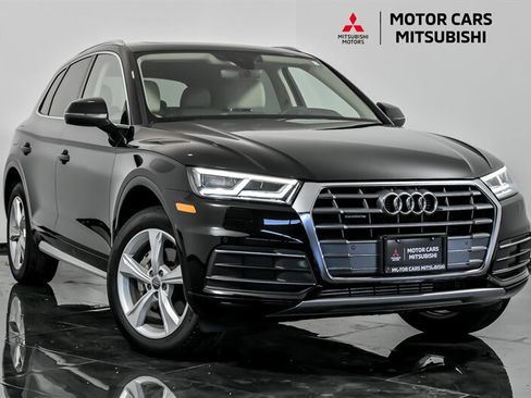 Used 2020 Audi Q5 2.0T Premium Plus image 1