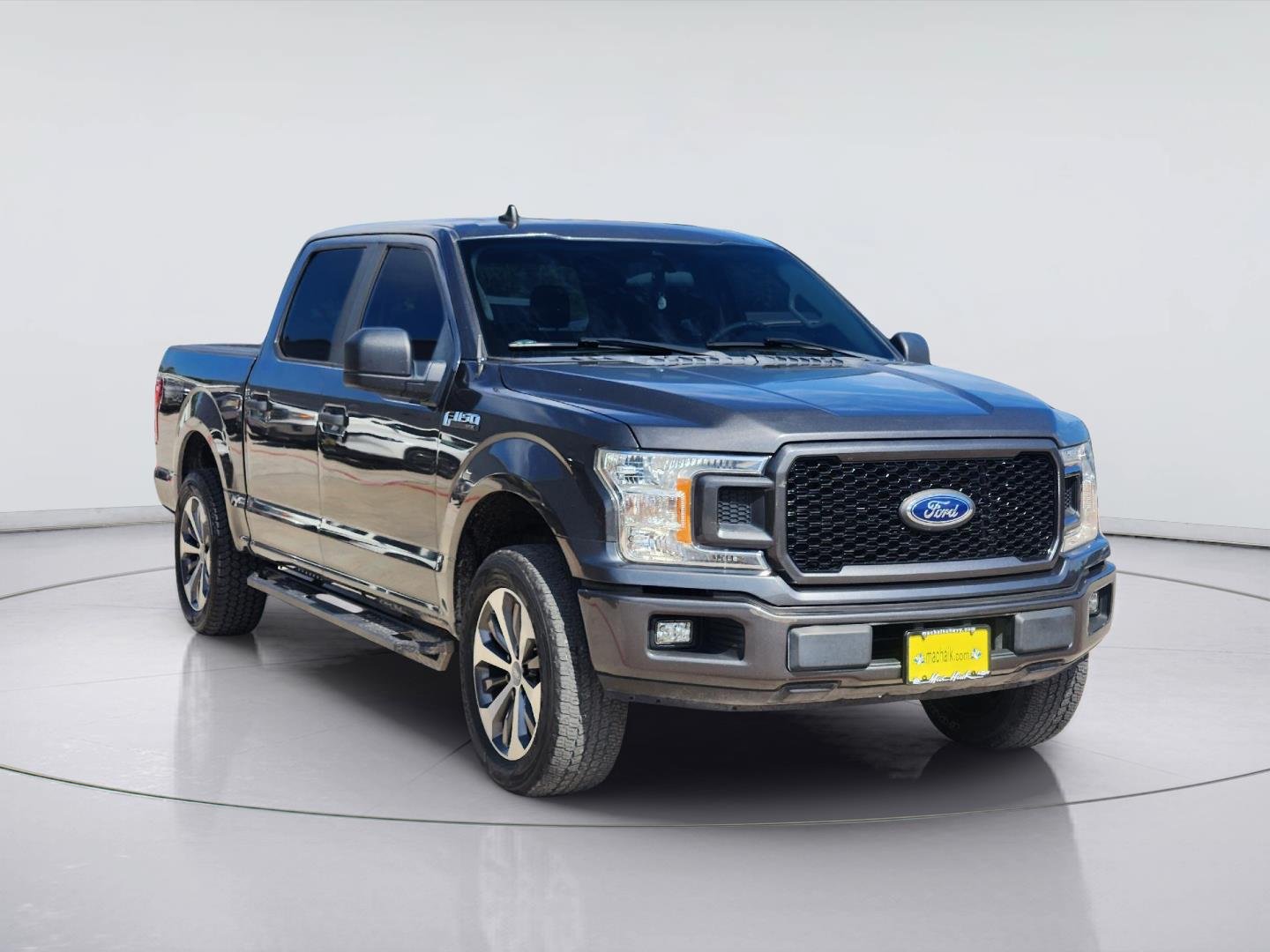 Used 2020 Ford F150 XL w/ Equipment Group 101A Mid RWD image 3