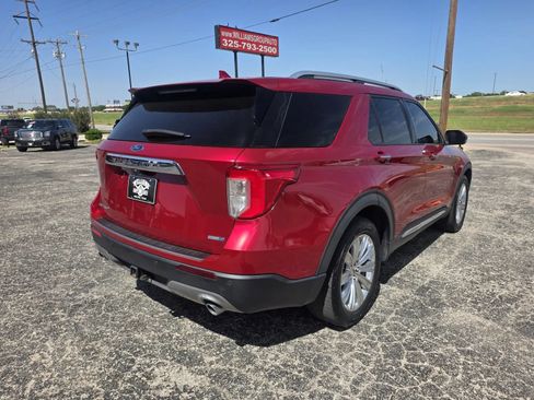 Used 2020 Ford Explorer Limited w/ Class III Trailer Tow Package AWD/4WD image 7