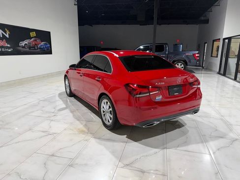 Used 2019 Mercedes-Benz A 220 4MATIC image 12