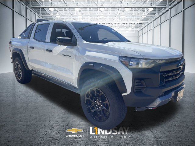 New 2026 Chevrolet Colorado Trail Boss AWD/4WD image 2