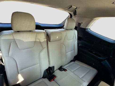 Used 2021 Kia Telluride EX w/ EX Premium Package image 28