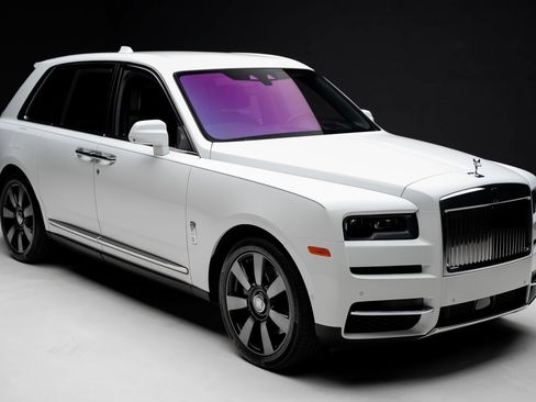 Used 2024 Rolls-Royce Cullinan w/ Cullinan Package AWD/4WD image 42