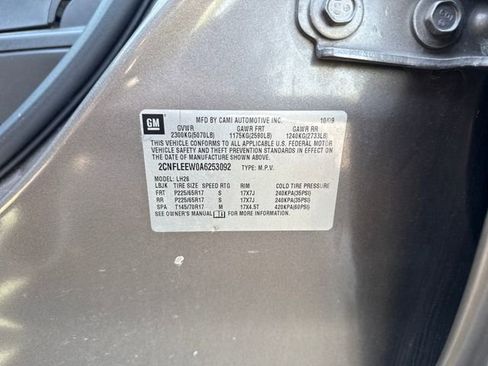 Used 2010 Chevrolet Equinox LT AWD/4WD image 21