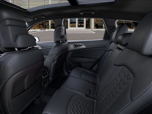 New 2026 Kia Sportage X-Line w/ X-Line Premium Package image 18