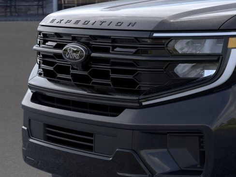 New 2026 Ford Expedition Max Platinum AWD/4WD image 17
