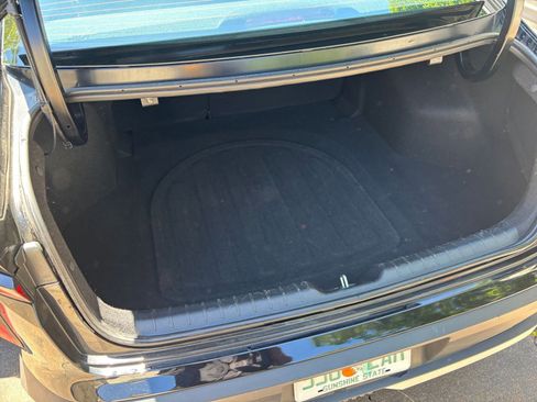 Used 2025 Kia K4 FWD image 27