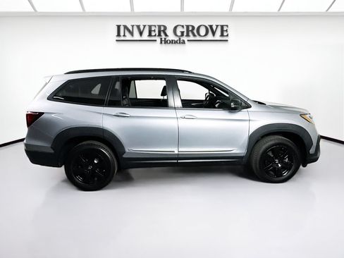 Used 2022 Honda Pilot TrailSport image 4