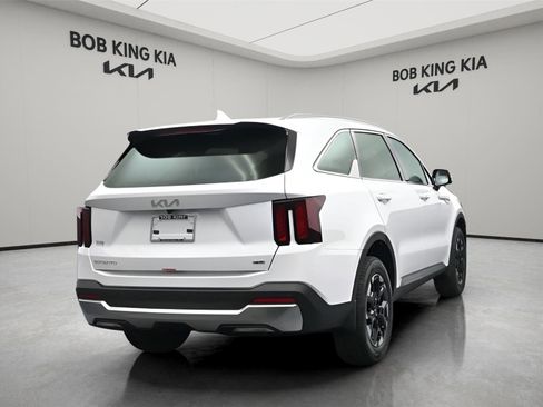 New 2026 Kia Sorento S AWD/4WD image 10