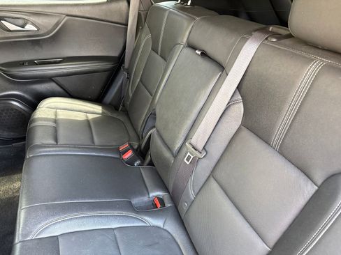 Used 2024 Chevrolet Blazer LT w/ LPO, Black Grille Bar Package FWD image 15