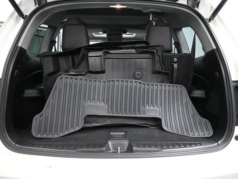 Used 2019 Honda Pilot Elite image 23