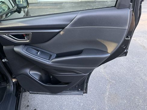 Used 2019 Subaru Forester Premium w/ All-Weather Package AWD/4WD image 40