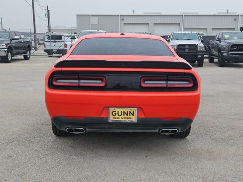 Certified 2023 Dodge Challenger SXT w/ Blacktop Package image 4