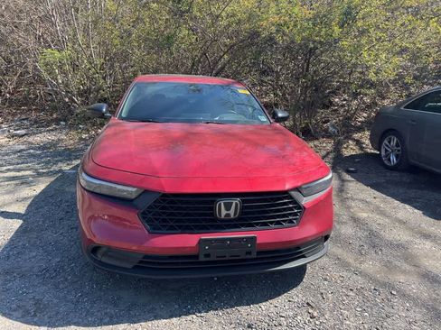 Used 2023 Honda Accord Sport image 12