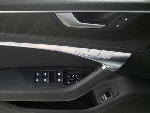 Used 2023 Audi A6 Premium image 19