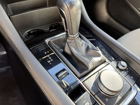 Used 2019 MAZDA MAZDA3 Hatchback w/ Preferred Package image 53