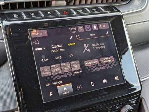 Used 2024 Jeep Grand Cherokee Altitude image 23