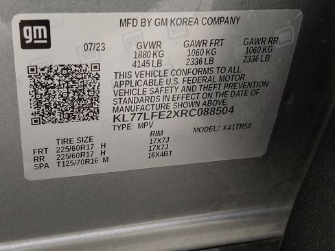 Used 2024 Chevrolet Trax LS w/ Driver Confidence Package FWD image 33