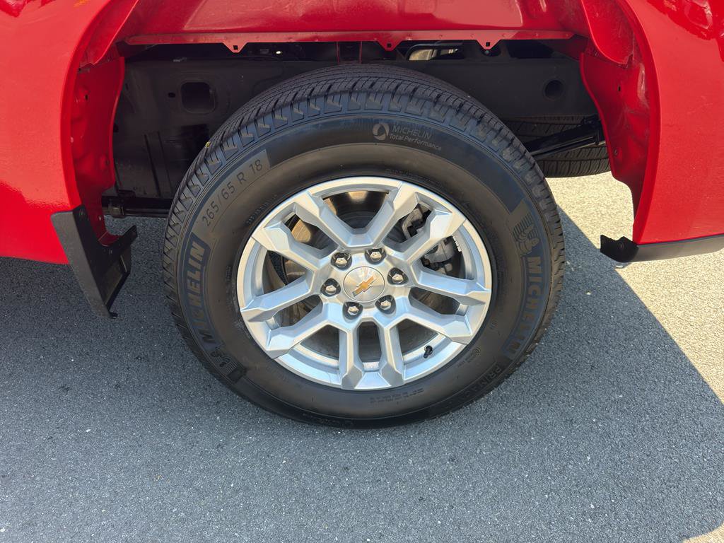 Certified 2025 Chevrolet Silverado 1500 LT AWD/4WD image 26