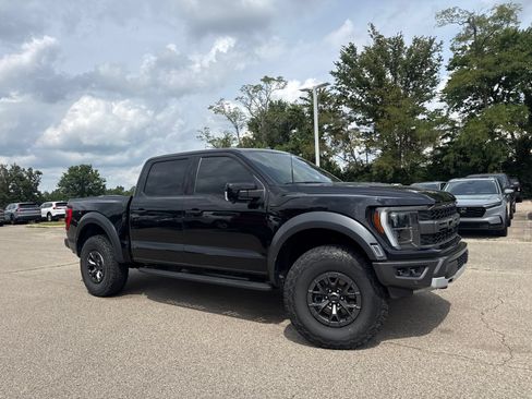 Used 2022 Ford F150 Raptor w/ Raptor 37 Performance Package AWD/4WD image 27