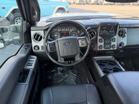 Used 2015 Ford F250 Lariat w/ Lariat Ultimate Package image 15