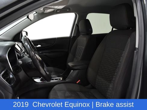 Used 2019 Chevrolet Equinox LT w/ Driver Convenience Package FWD image 22