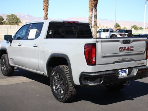 Used 2024 GMC Sierra 1500 AT4X AWD/4WD image 5