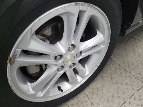 Used 2017 Chevrolet Cruze LT image 31