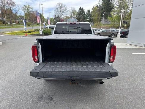 Used 2021 GMC Sierra 2500 SLT w/ SLT Premium Package AWD/4WD image 9