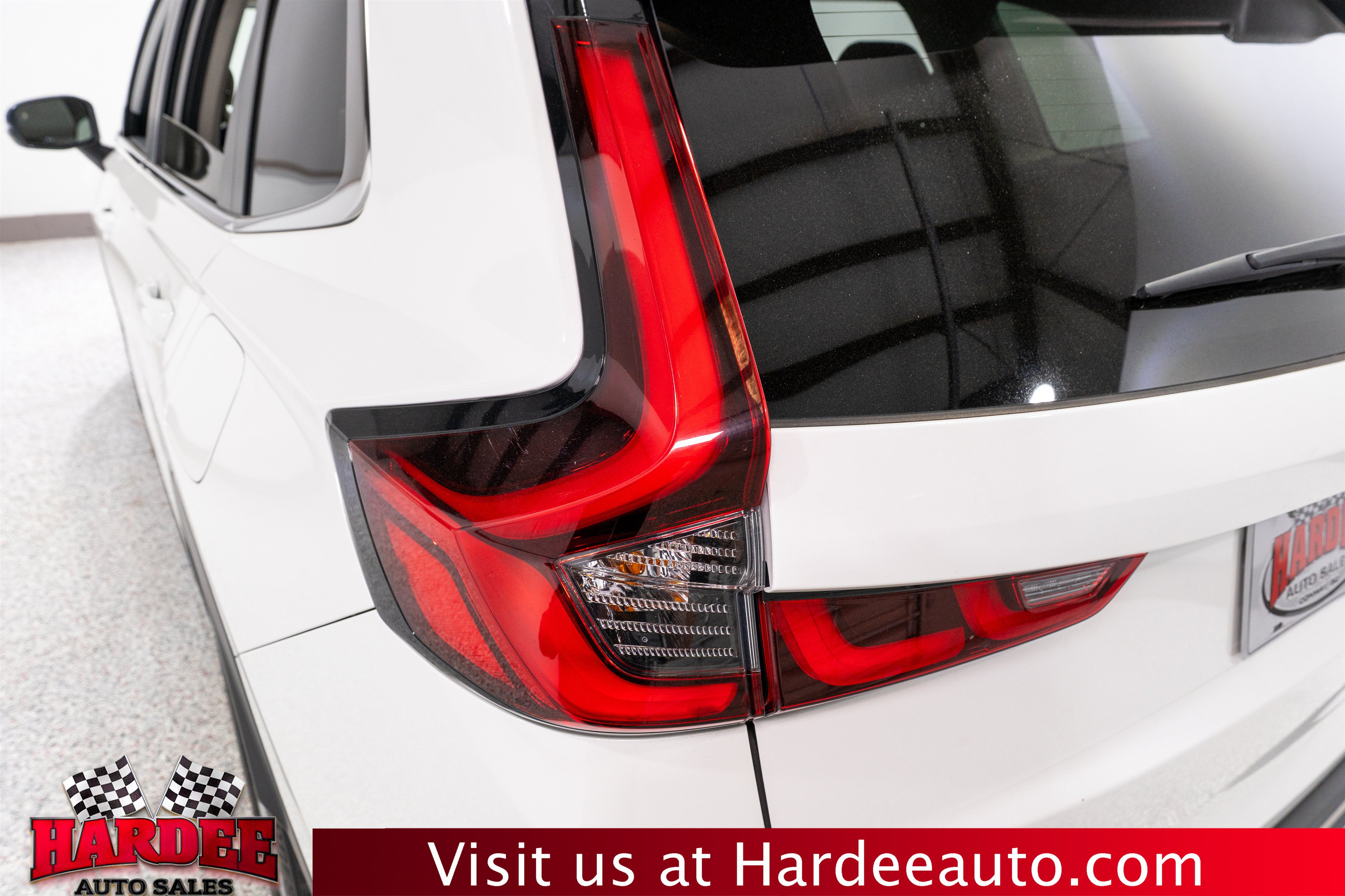 Used 2025 Honda CR-V EX-L image 9